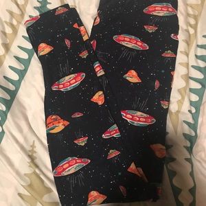 Lularoe OS UFO Leggings